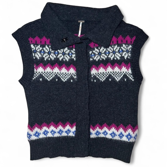 Free People Sweaters - Free People Charcoal Knit Fair Isle Sweater Vest Cottagecore Granola Girl